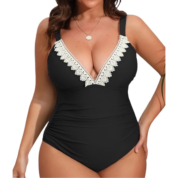Cupshe Other - Cupshe black one-piece with white crochet neck-line.